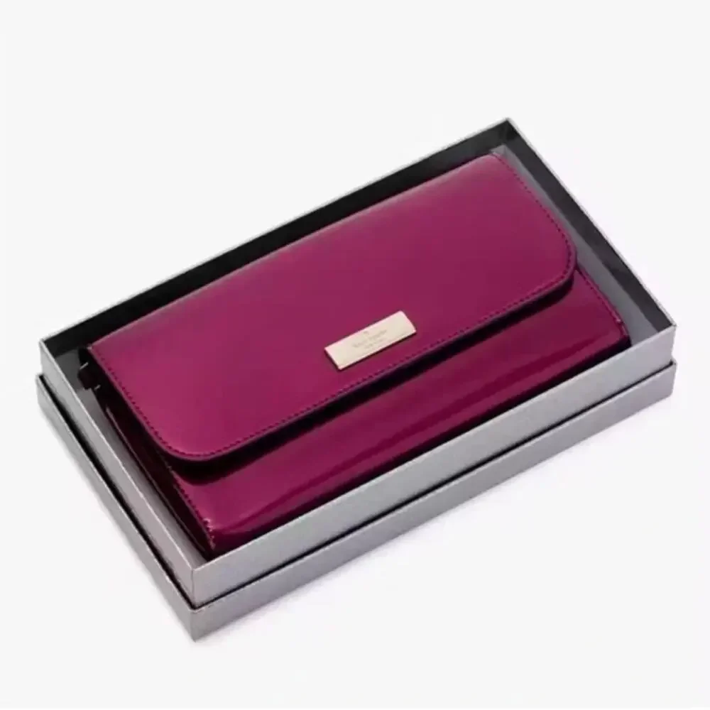 NWT - Kate Spade - Kenzie Boxed Medium Flap Wristlet